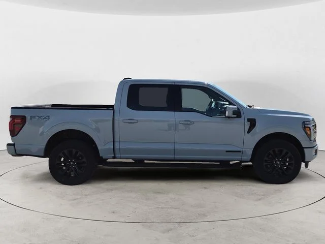 Certified Used 2024  Ford Lariat image 4