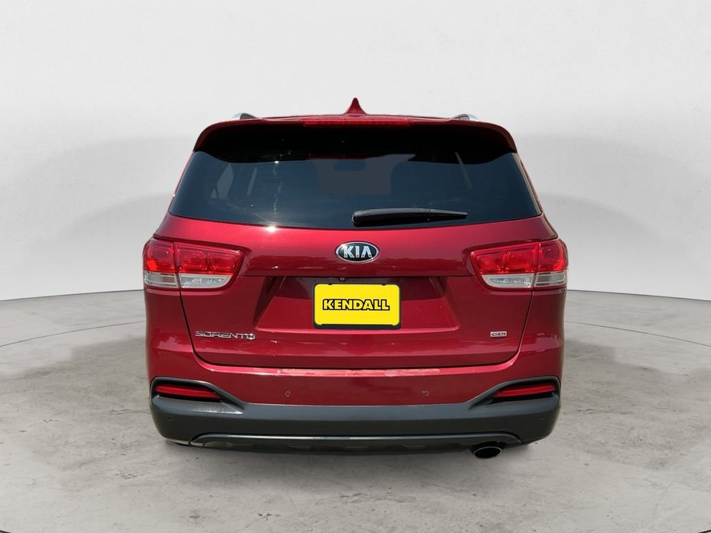 Used 2016 Red Kia LX image 6