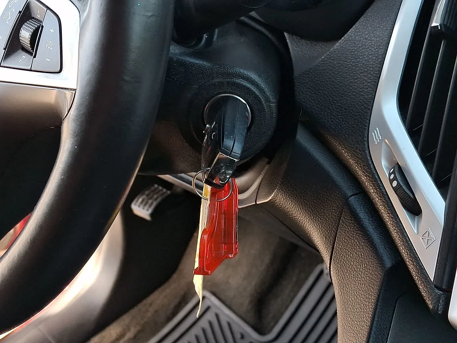 Used 2017 Crimson Red Tintcoat GMC SLE image 24