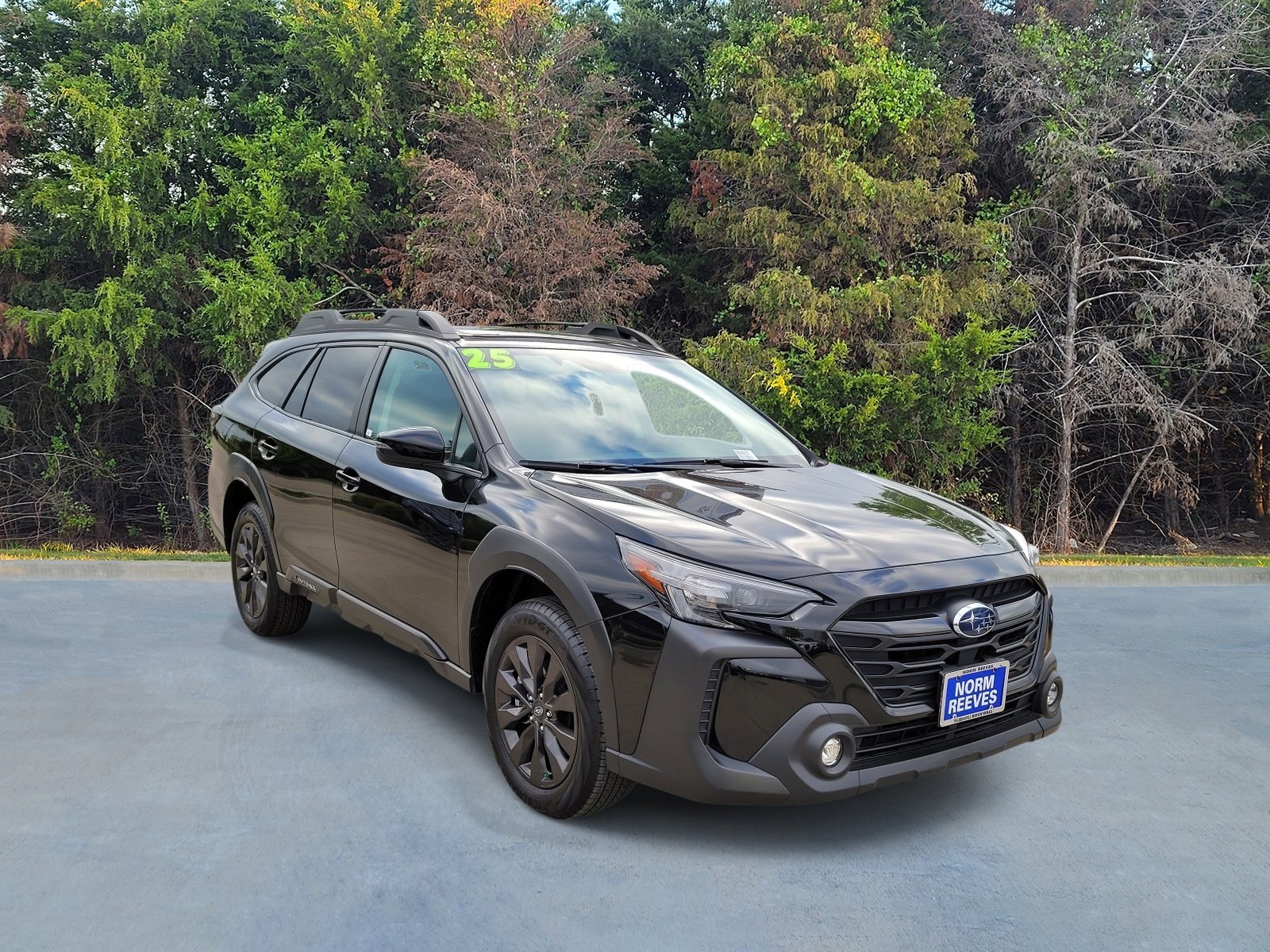 Certified Used 2025 Crystal Black Silica Subaru Onyx Edition image 16