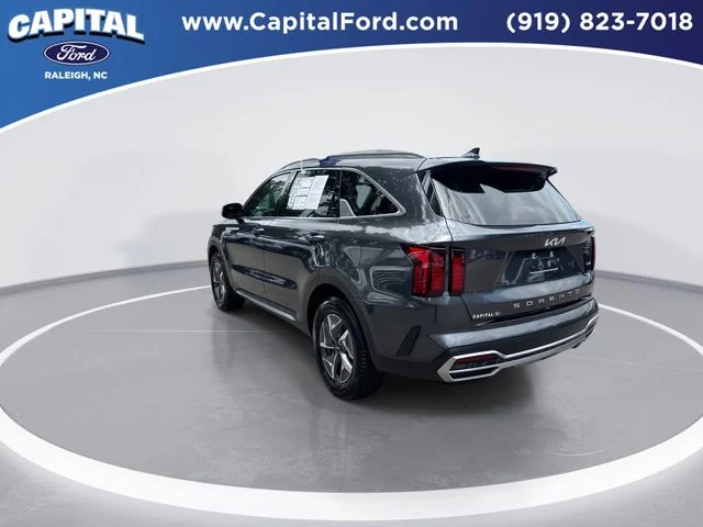 Used 2022 Gray Kia EX image 6