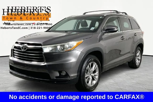 2016 Toyota Highlander LE Plus V6