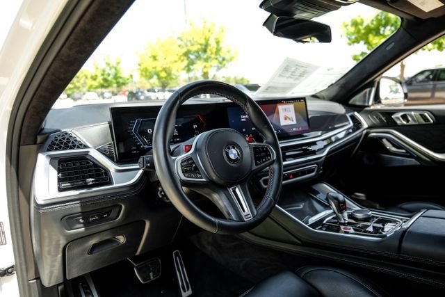 2025 BMW X6 M 3