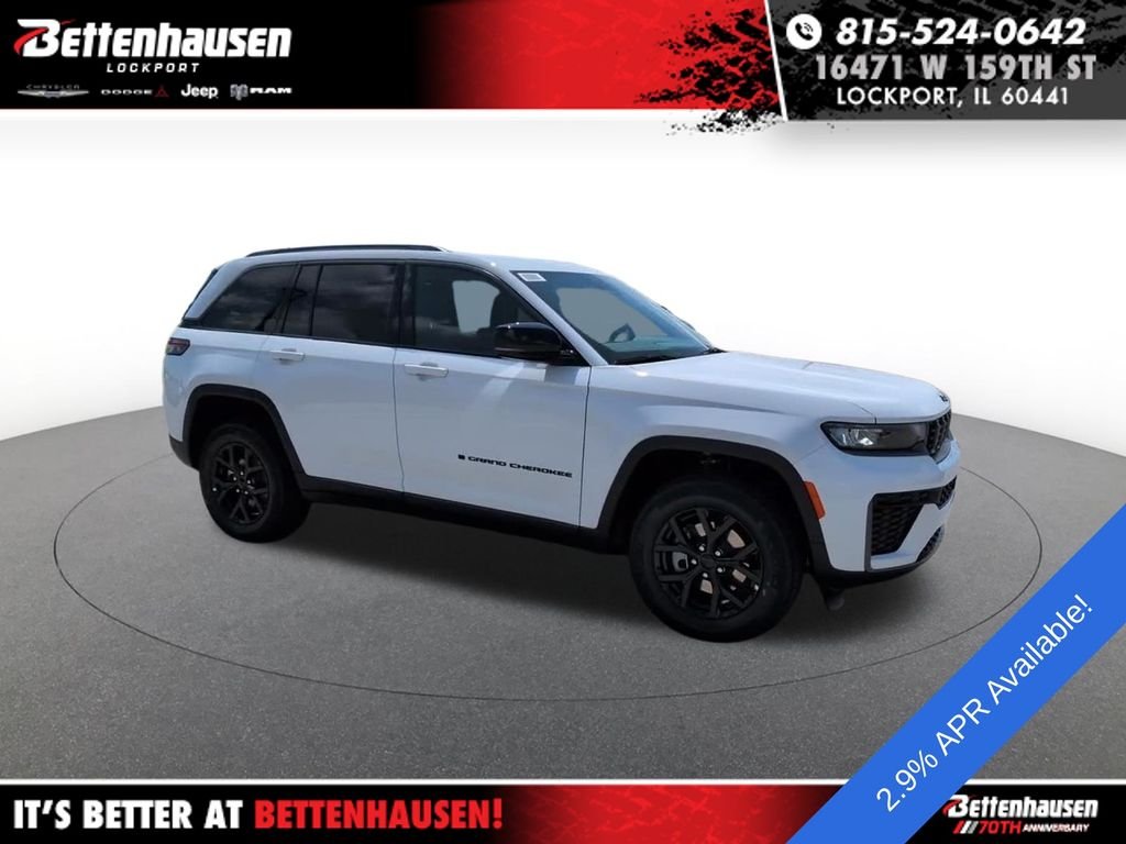 New 2026 White Jeep Altitude image 3