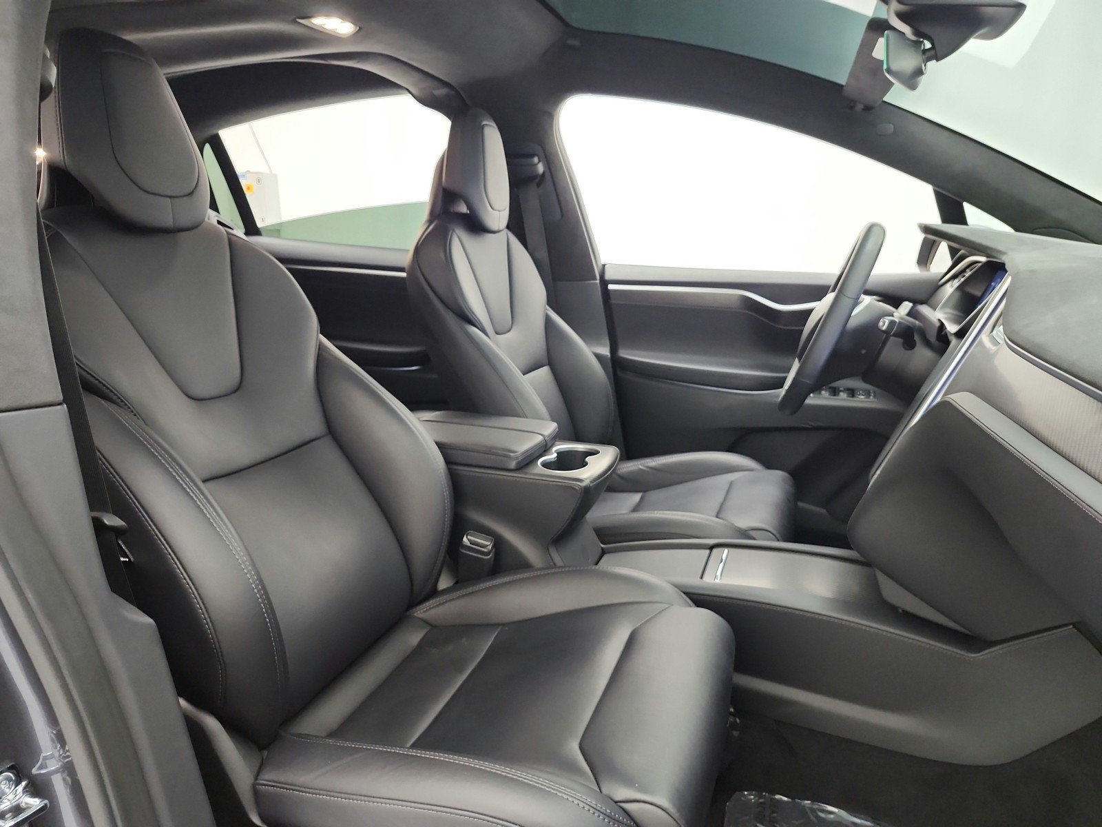 Used 2017 Midnight Silver Metallic Tesla 90D image 19
