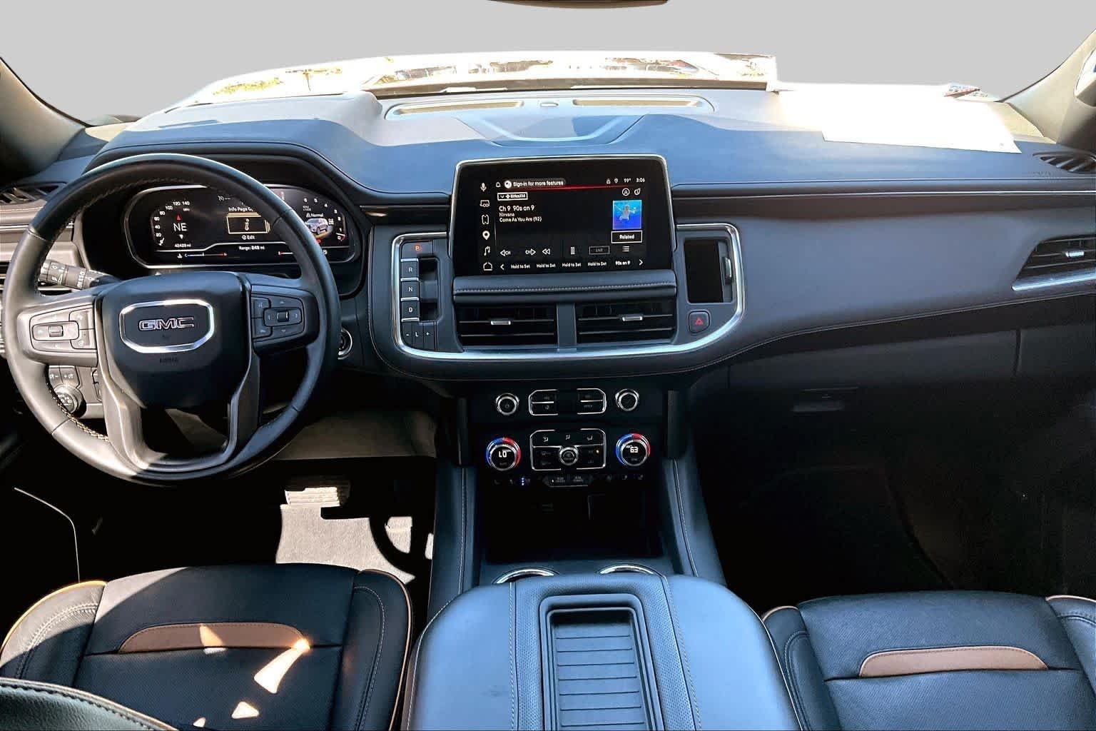 Used 2023 Redwood Metallic GMC AT4 image 13