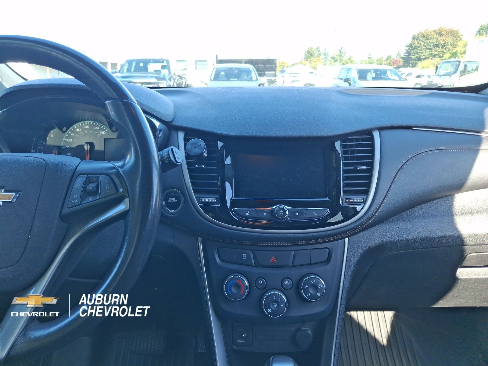 Used 2020 SATIN STEEL METALLIC Chevrolet LT image 5