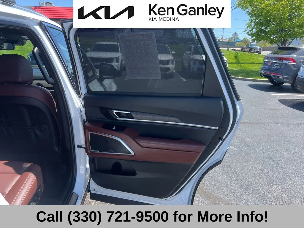 Certified Used 2024 White Kia SX image 58