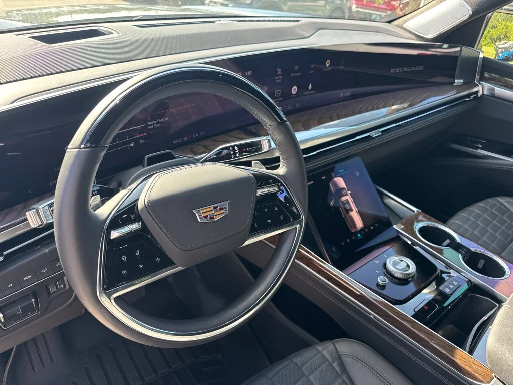 Used 2025 Black Cadillac Sport Platinum image 9