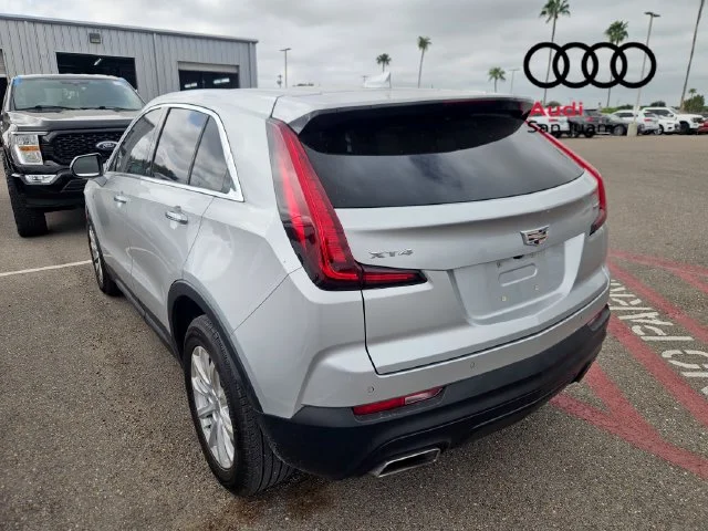 Used 2022 Silver Cadillac Luxury image 3