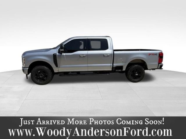 Used 2024 Iconic Silver Metallic Ford XLT image 3