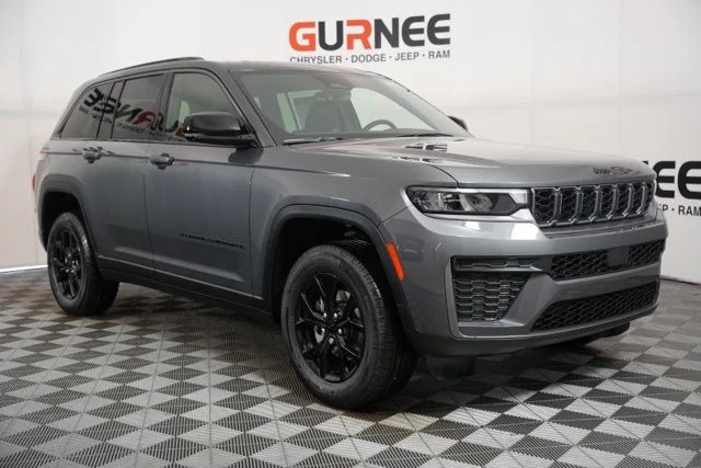 New 2026 Baltic Gray Metallic Clear-Coat Exterior Paint Jeep Altitude image 2