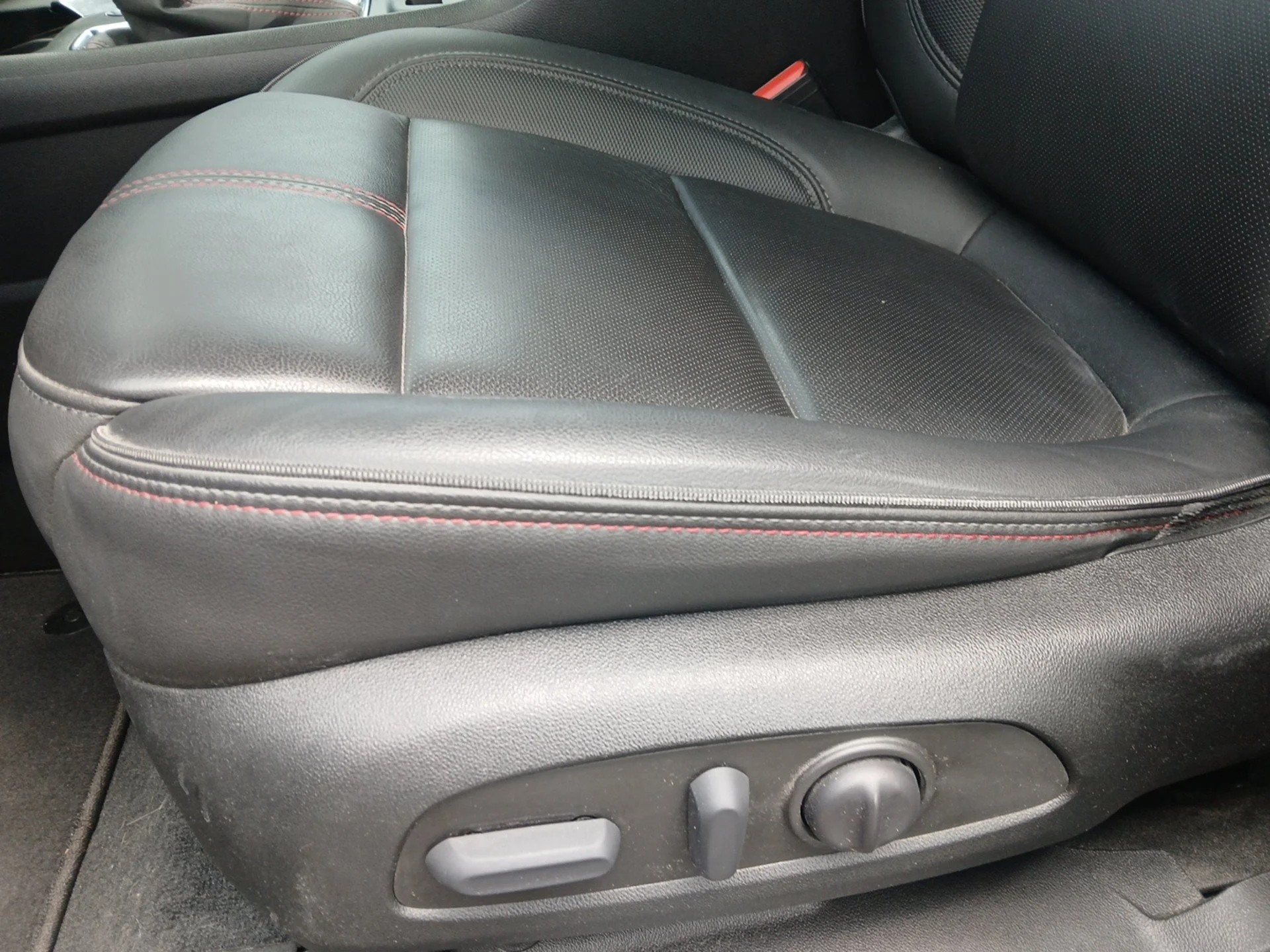 Used 2023 Mosaic Black Metallic Chevrolet RS image 20