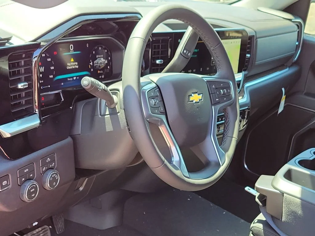 2026 Chevrolet Silverado 1500 LT - Photo 7