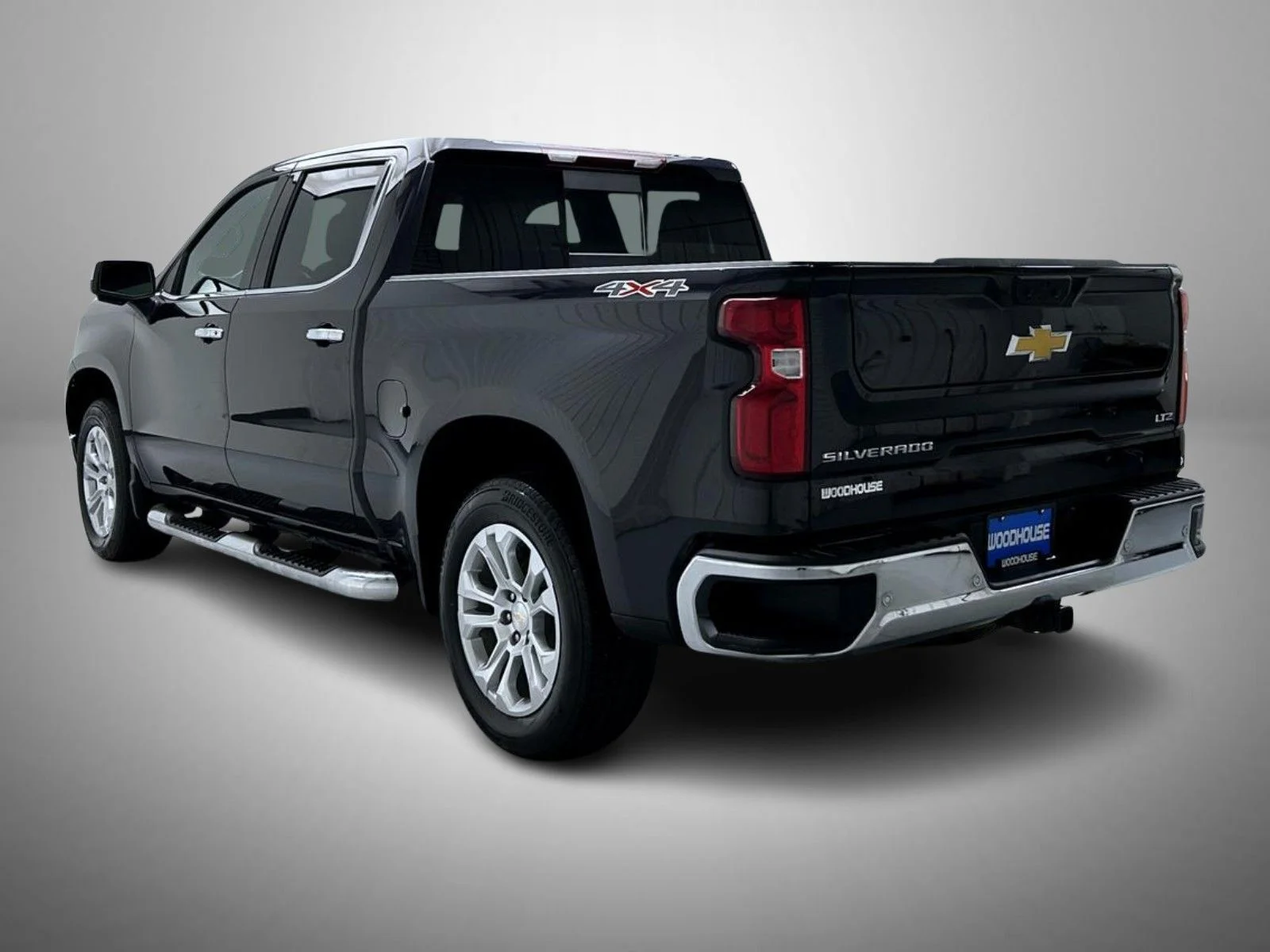 Used 2024 Gray Chevrolet LTZ image 7