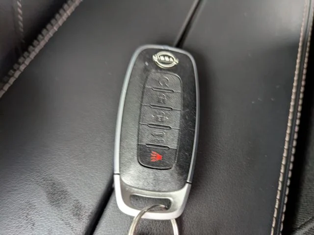 Used 2024 Gray Nissan SV image 29