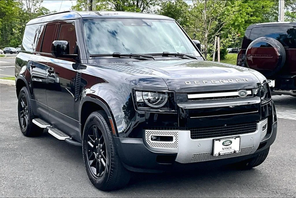 Certified Used 2024 Black Land Rover S image 11