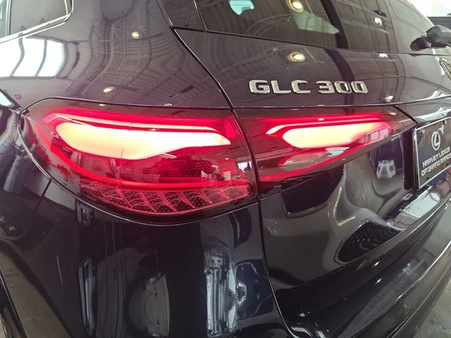 Used 2023 Starling Blue Metallic Mercedes-Benz GLC 300 image 32