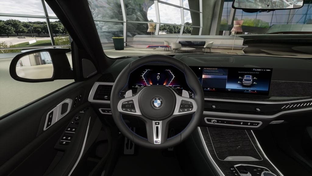 Used 2026 Skyscraper Grey Metallic BMW M60i image 39
