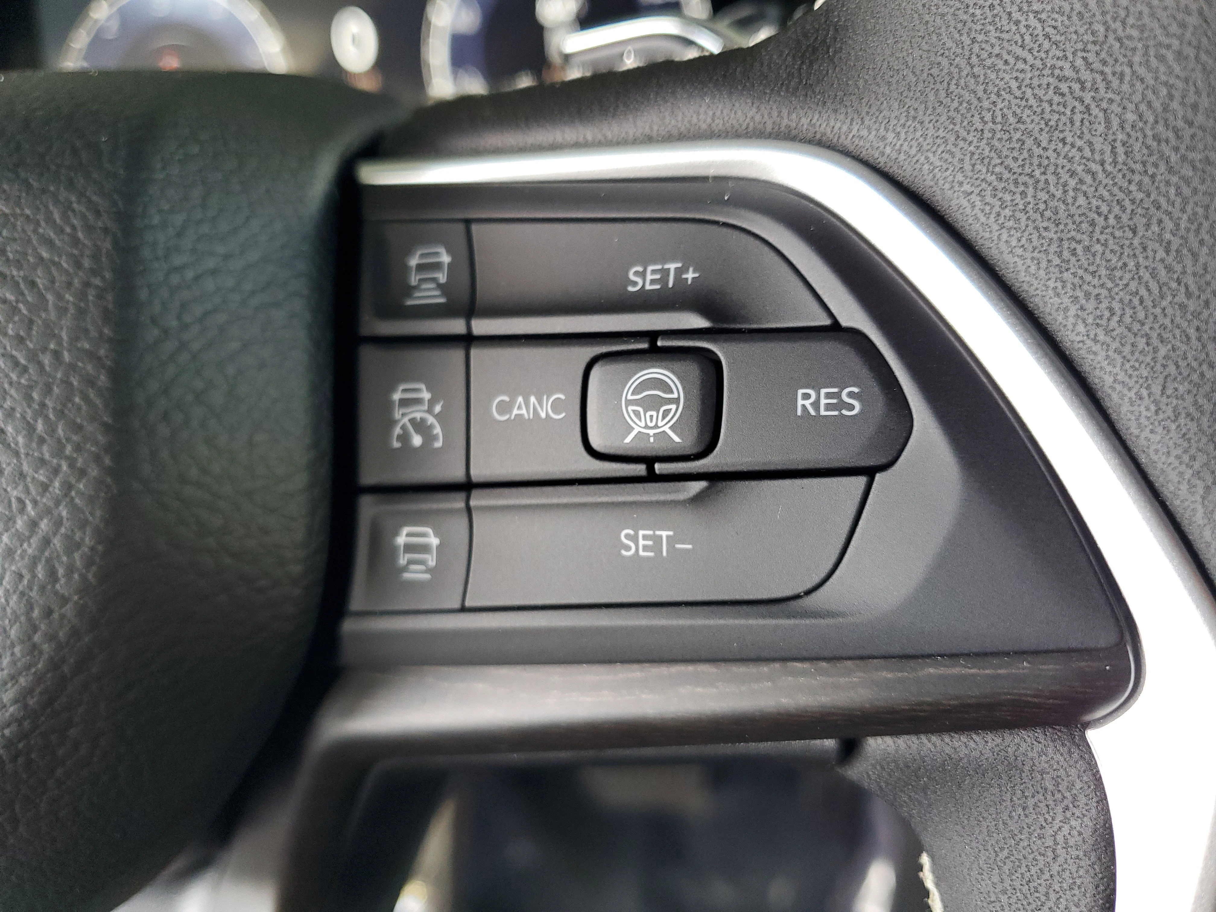 New 2026 Steel Blue Exterior Paint Jeep Limited image 24
