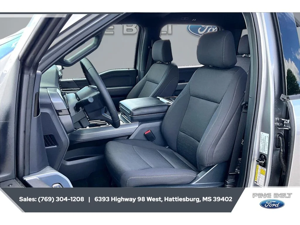 New 2026 Iconic Silver Metallic Ford XLT image 19