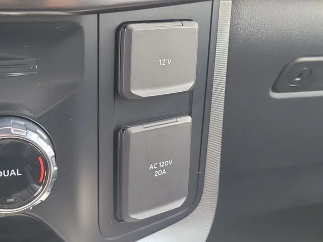 Used 2023 Silver Ford Platinum image 27