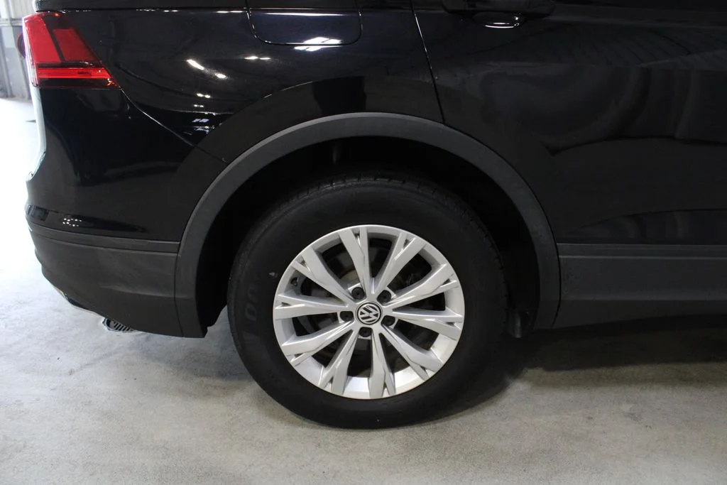 Used 2018 Black Volkswagen 2.0T S image 26