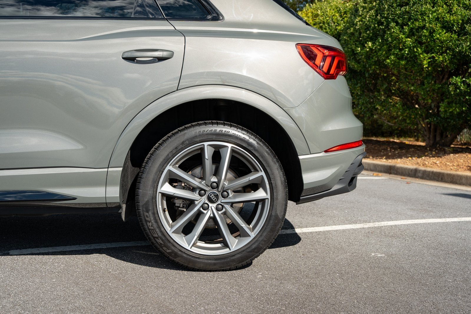 2024 Audi Q3 Premium S line photo 3