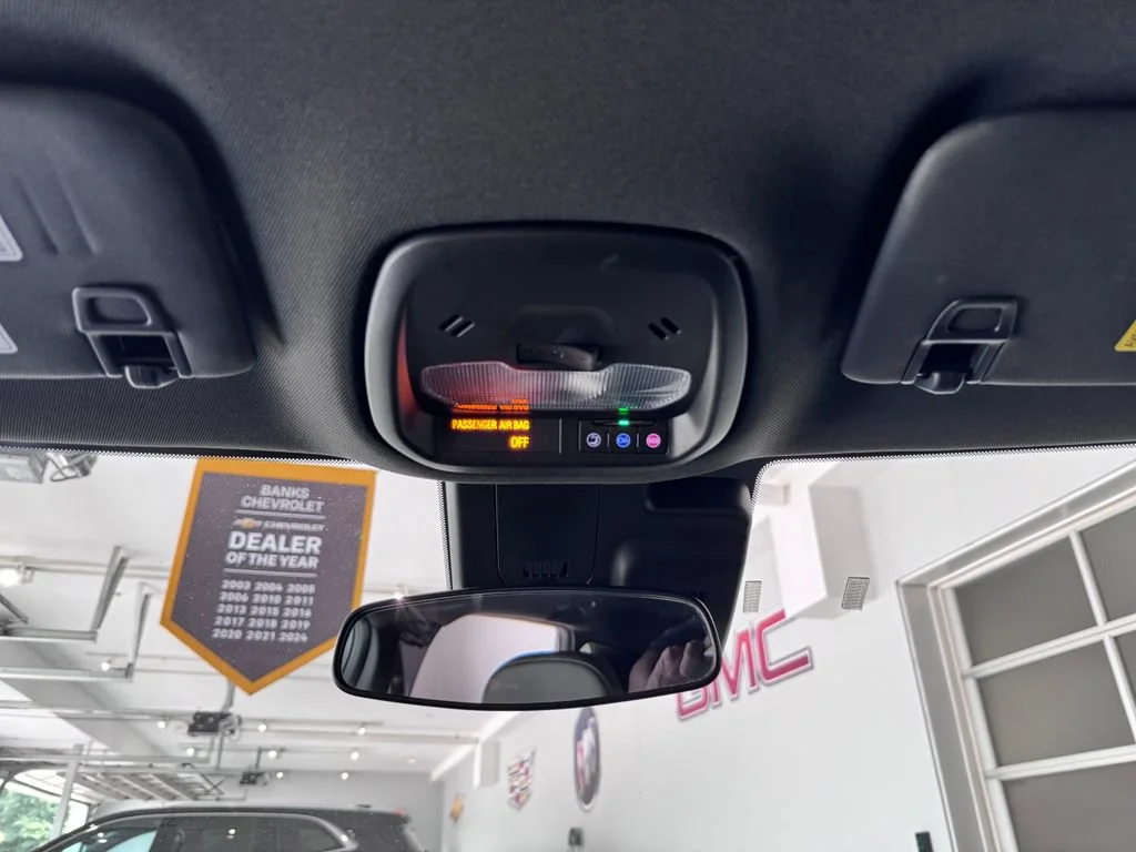 2024 Chevrolet Trax RS - Photo 23