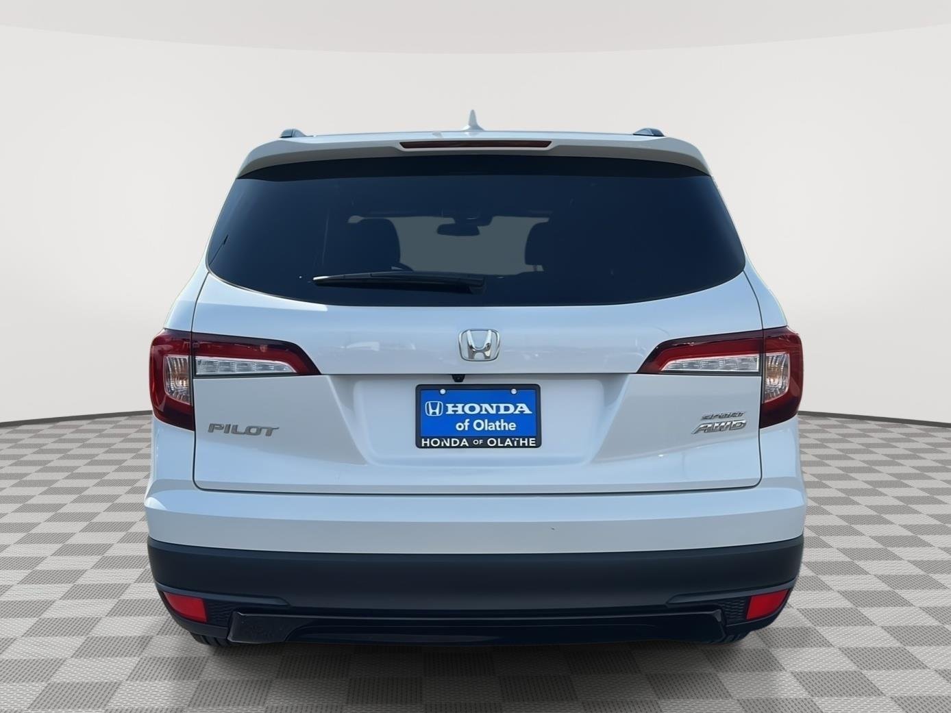 Certified 2022 Honda Pilot Sport with VIN 5FNYF6H39NB104000 for sale in Kansas City