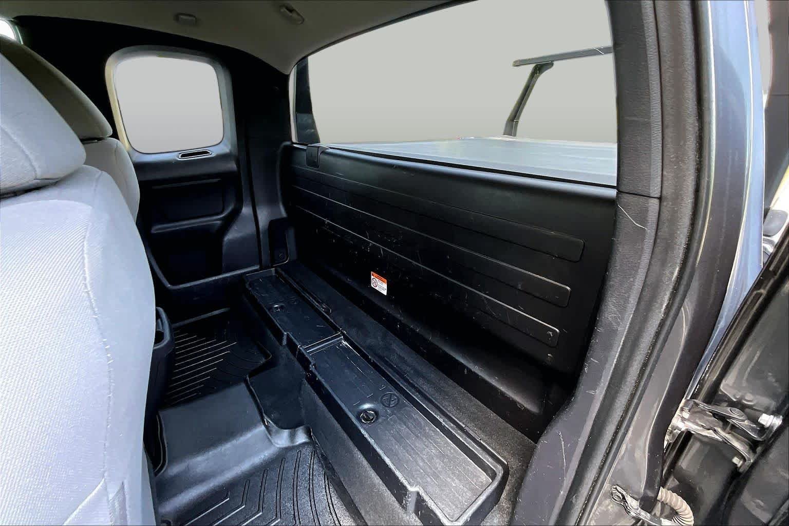 Used 2019 Magnetic Gray Metallic Toyota SR image 21