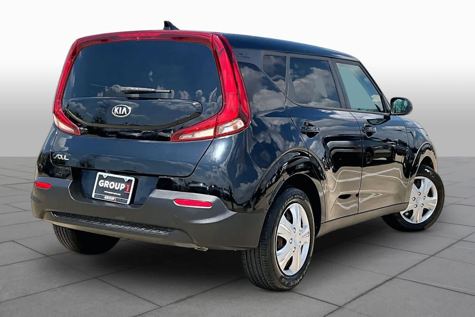 Used 2020 Cherry Black Kia LX image 13