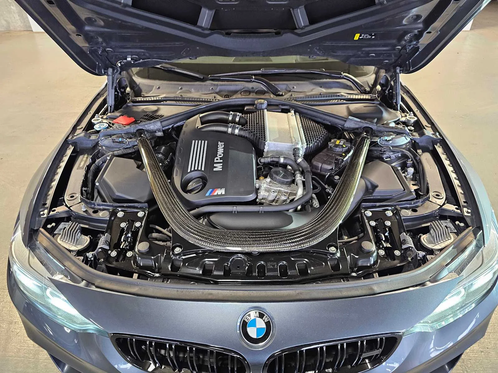 Used 2018 0B39 Mineral Grey Metallic BMW  image 10