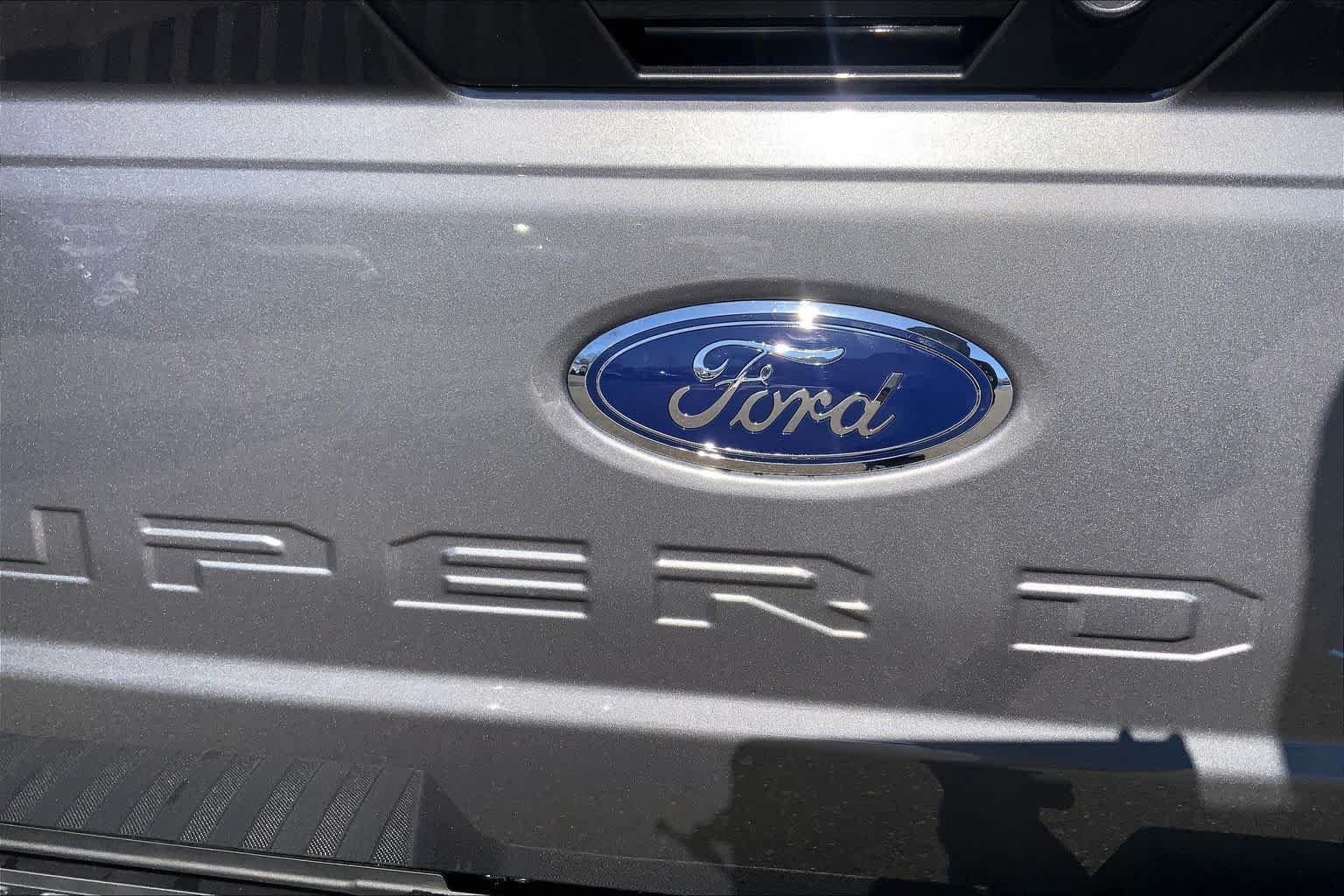 Certified Used 2024 Carbonized Gray Ford LARIAT image 10