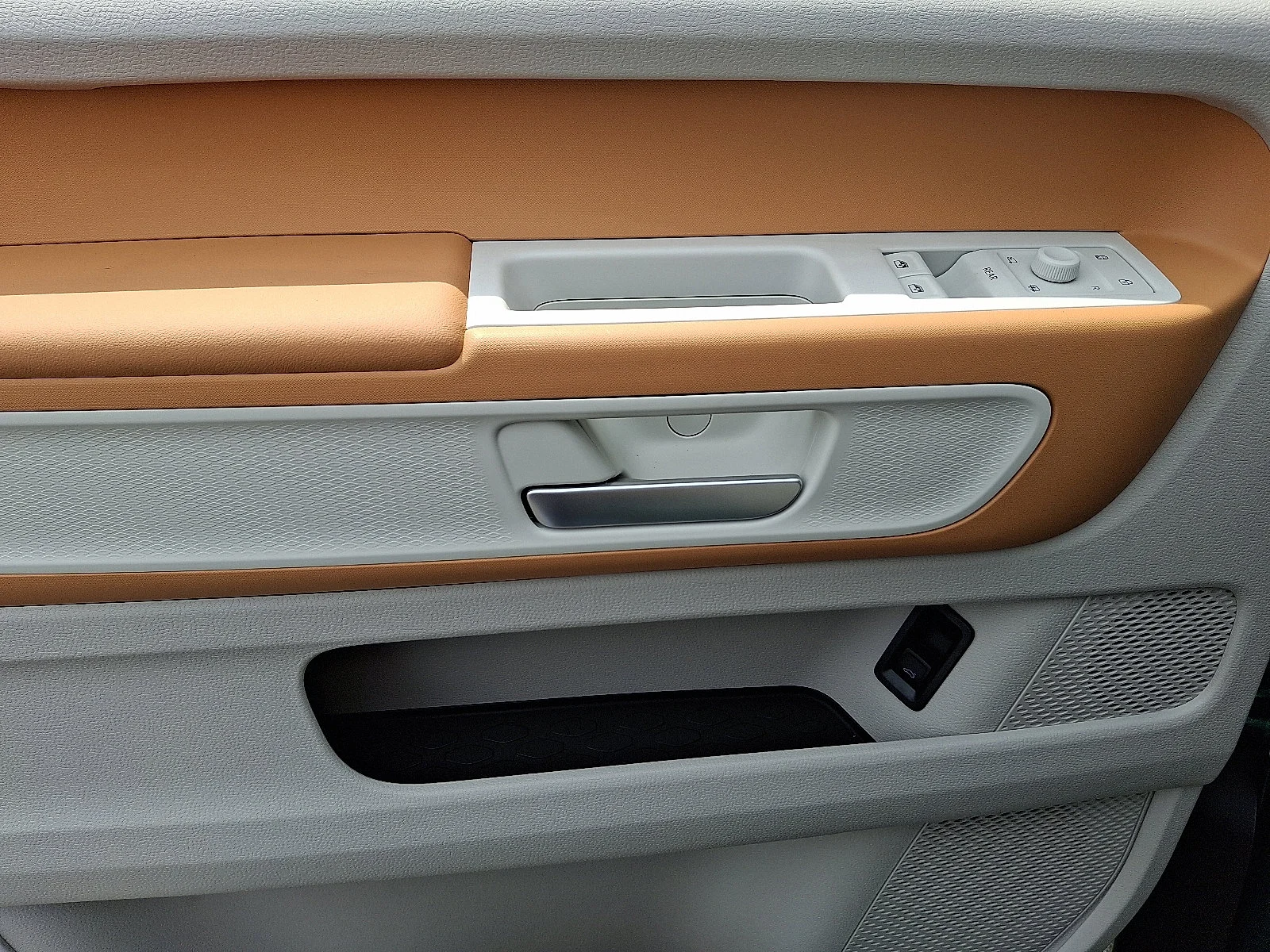 2025 Volkswagen ID. Buzz 1st Edition - Photo 9