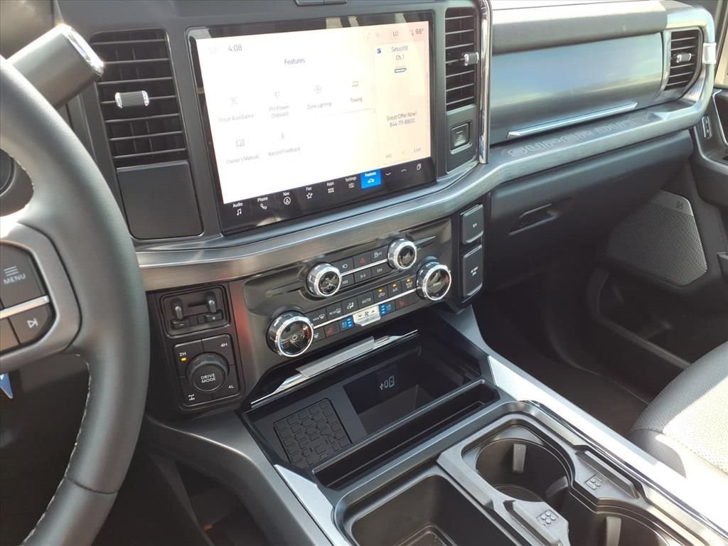 Used 2025 Gray Ford Lariat image 30