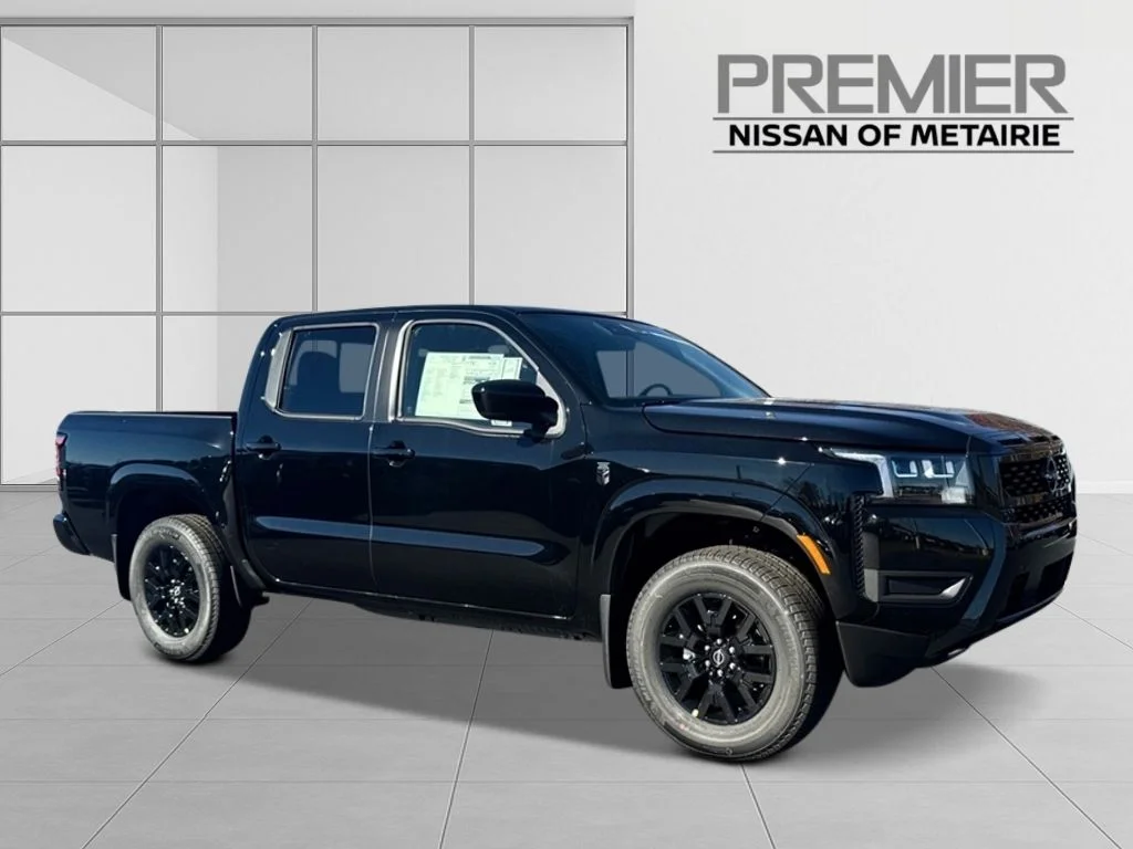 New 2026 Super Black Nissan Crew Cab SV image 7