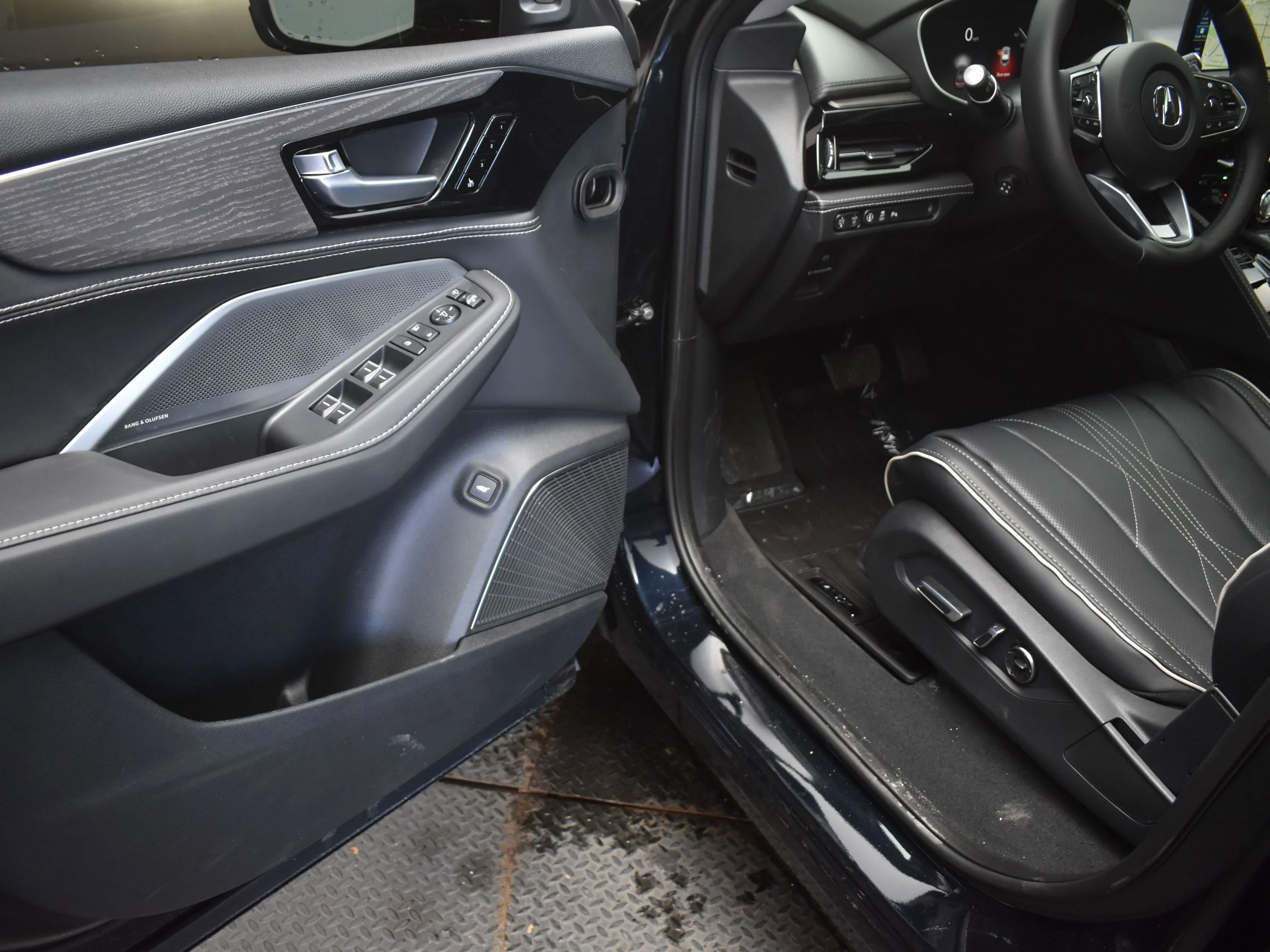 New 2026 Black Acura w/Advance Package image 6