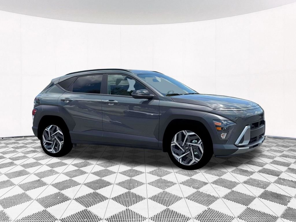 New 2026 Gray Hyundai SEL Premium image 16