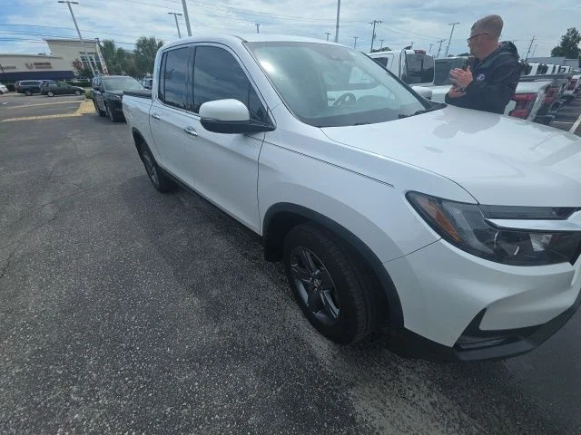 Used 2023  Honda RTL-E image 1