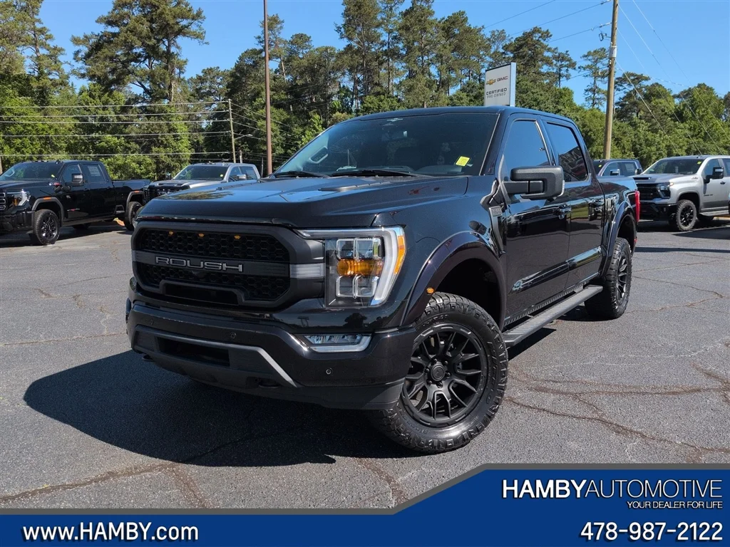 Used 2023 Black Ford XLT image 1