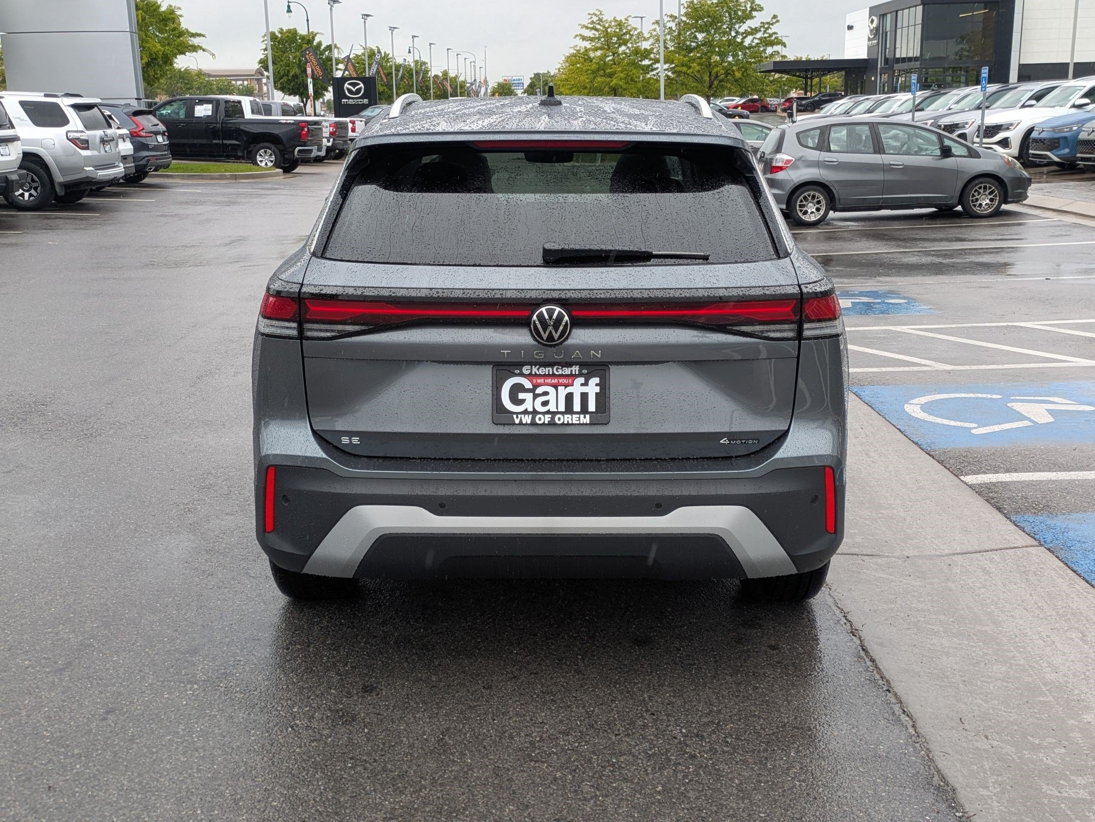 New 2026 Platinum Gray Metallic Volkswagen SE image 4