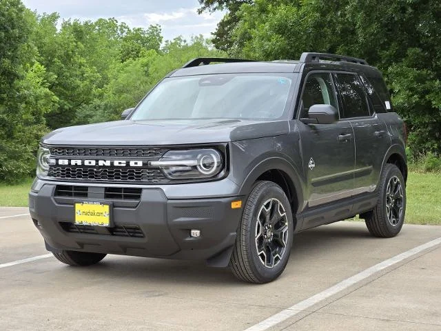 New 2026 Carbonized Gray Metallic Ford Outer Banks® image 22
