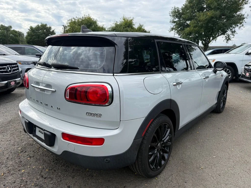 Used 2019 White Silver Metallic MINI  image 6