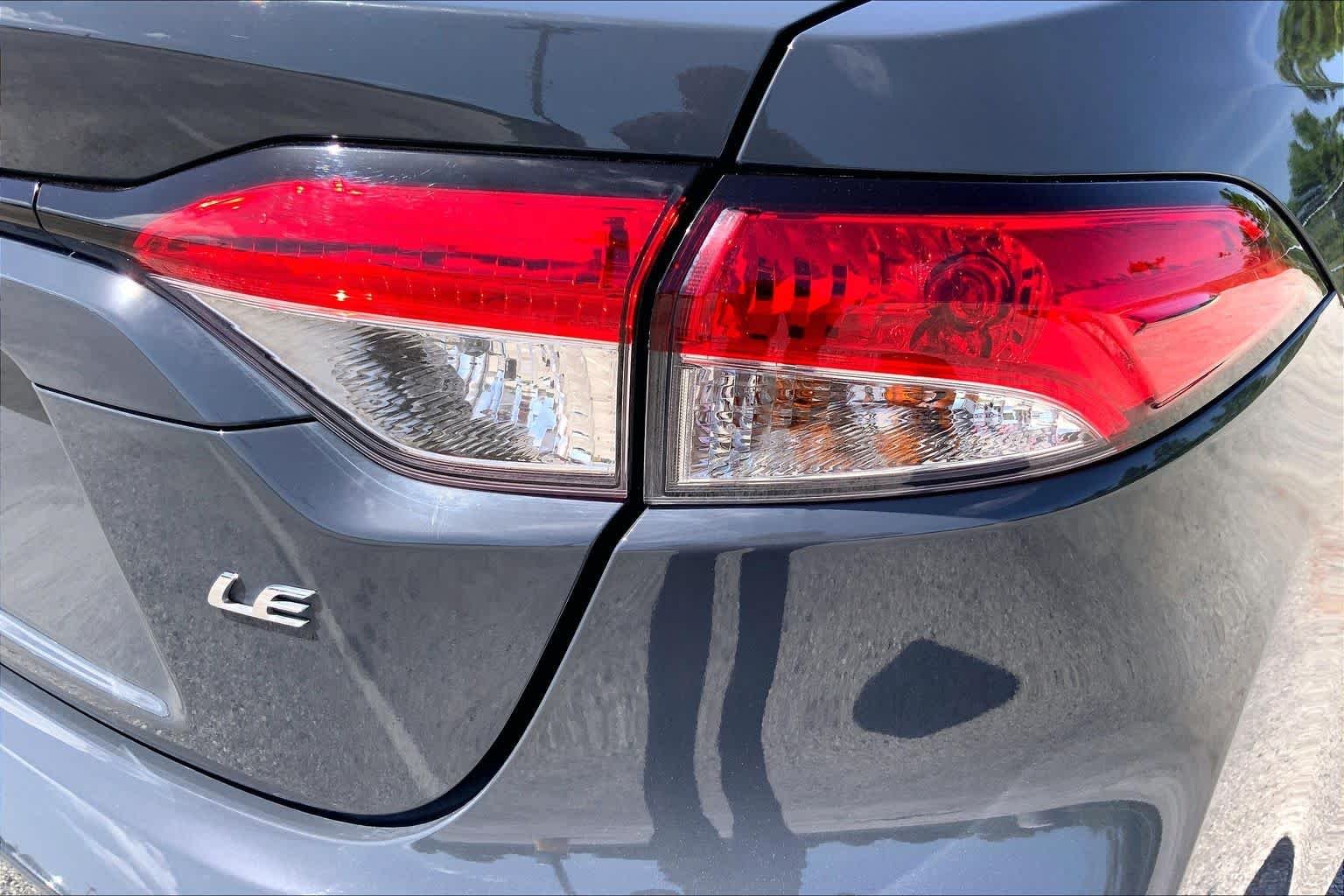 Used 2024 Underground Toyota LE image 30