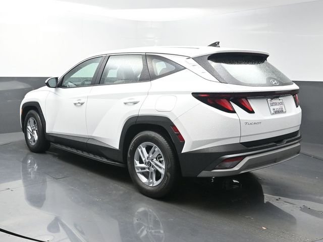 New 2026 White Hyundai SE FWD image 5