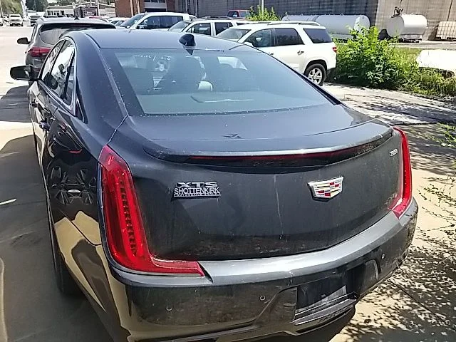 Used 2018 Gray Cadillac Luxury image 16