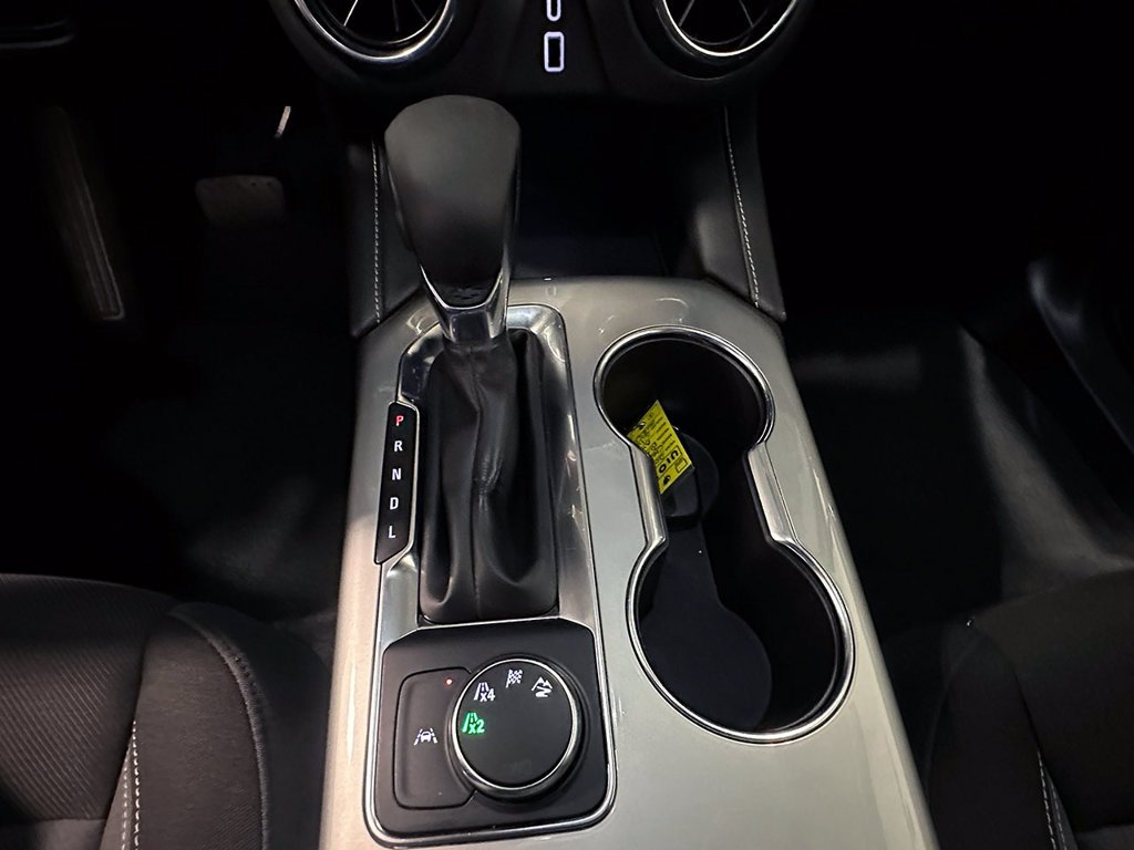 Used 2025 Gray Chevrolet LT image 31