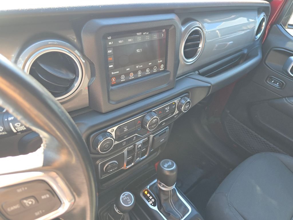 Used 2021 Red Jeep Unlimited Sahara image 24