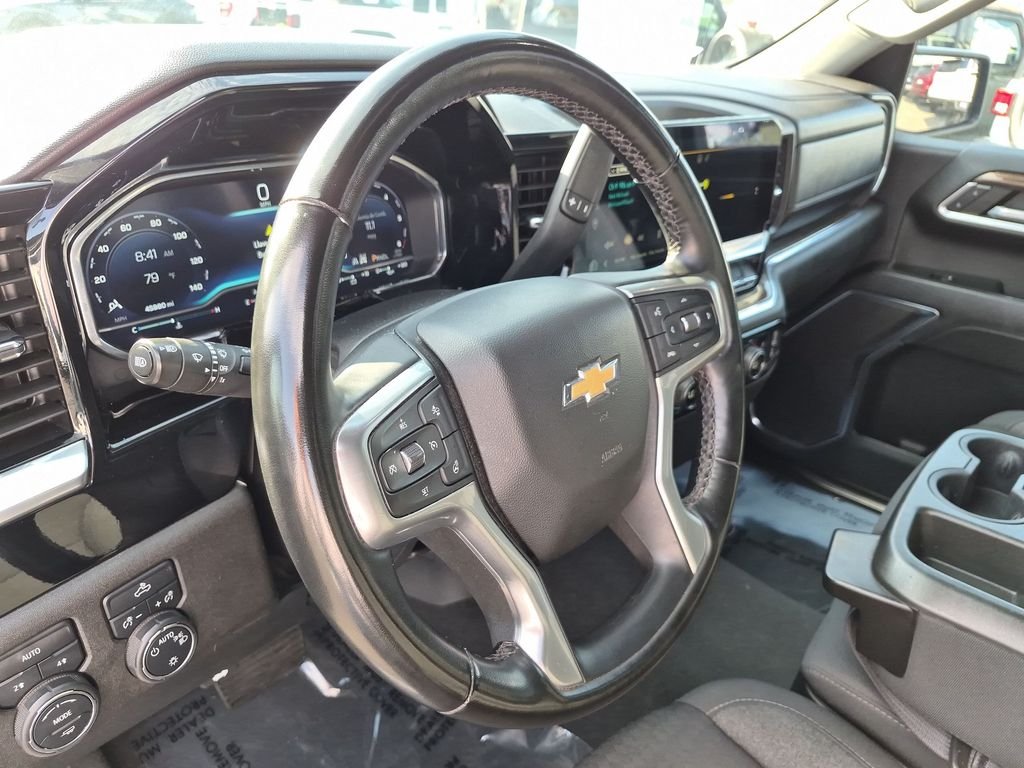 2023 Chevrolet Silverado 1500 LT - Photo 17